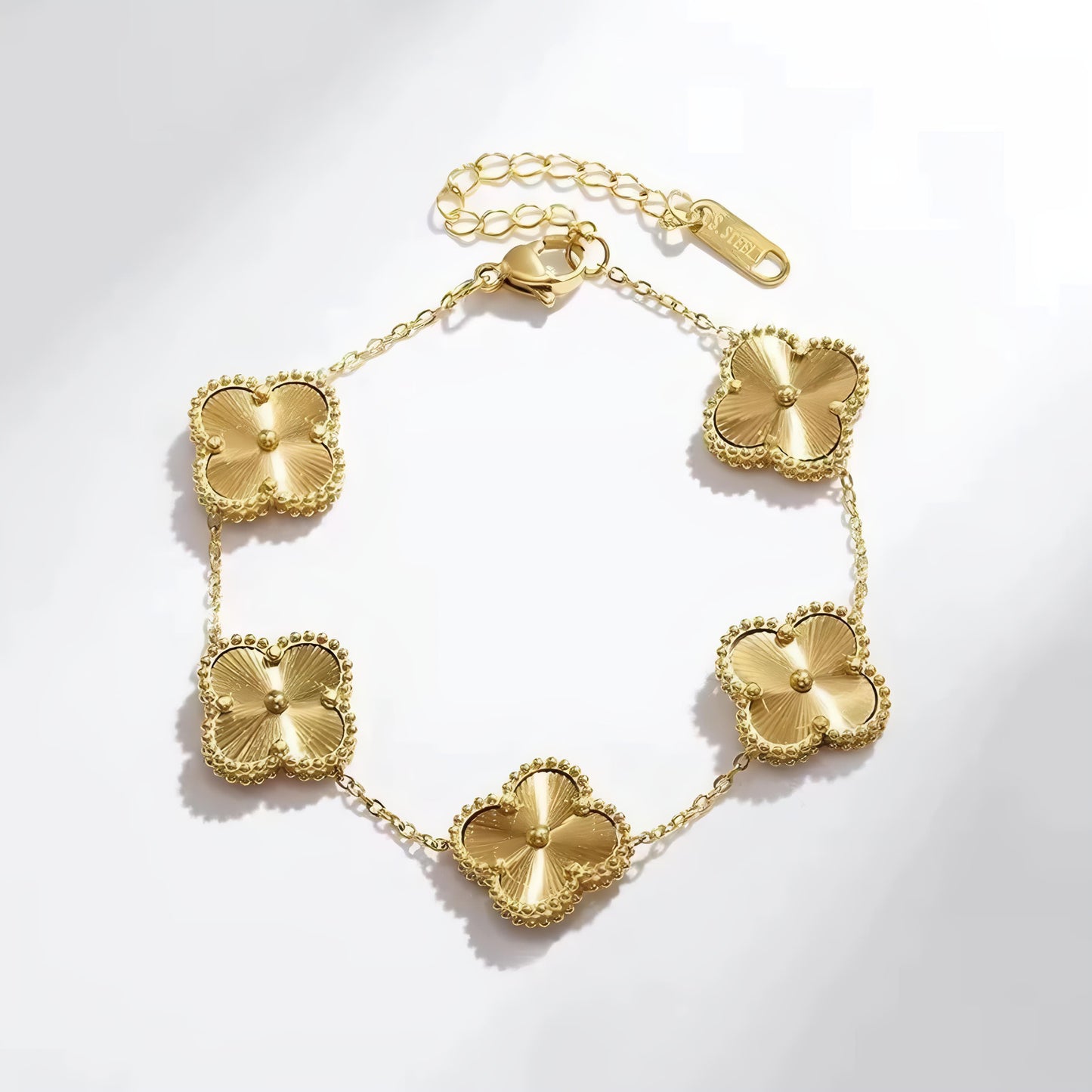 Golden Luck Leaflet Bracelet by GLEAMY
