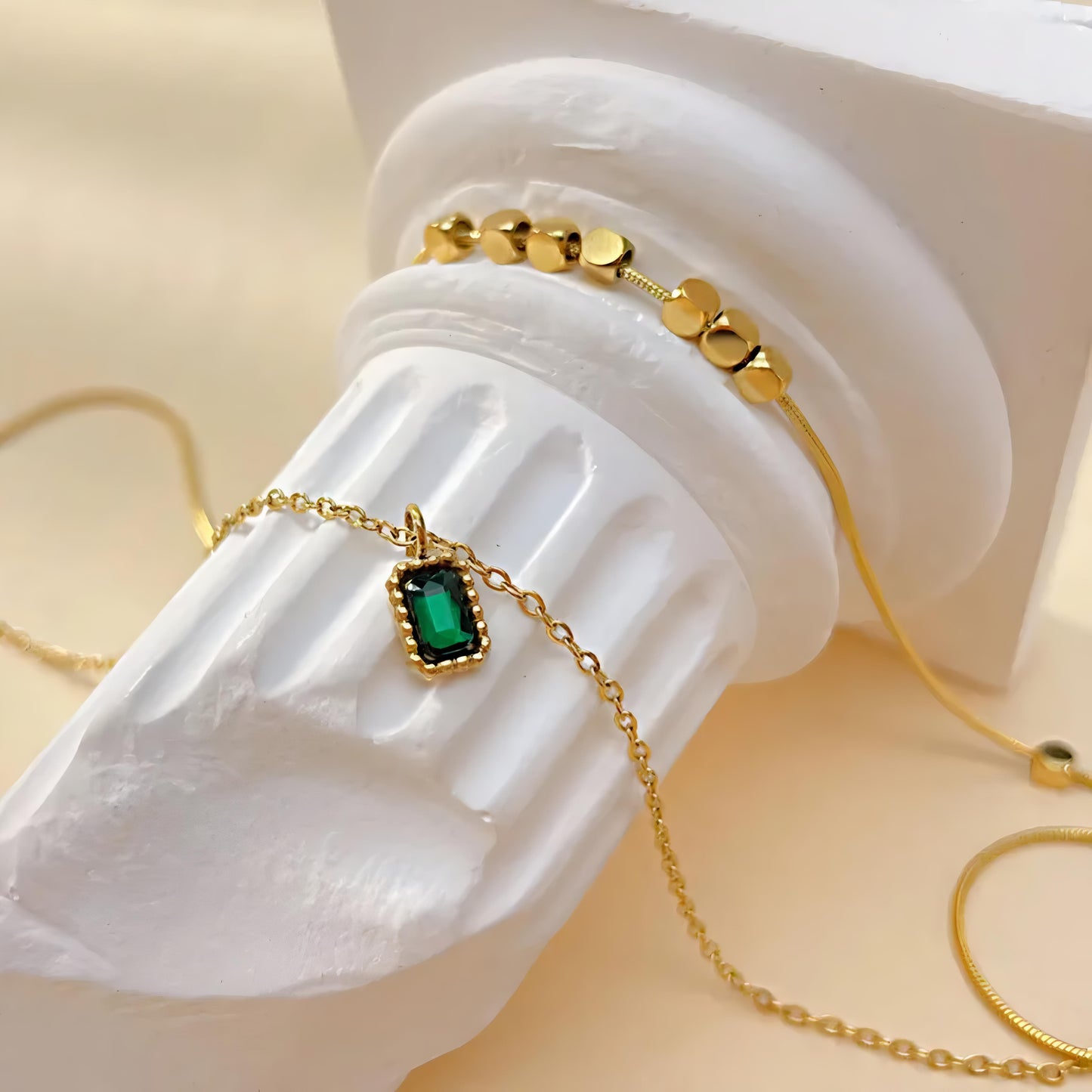 Emerald Vine Necklace - Gold by GLEAMY