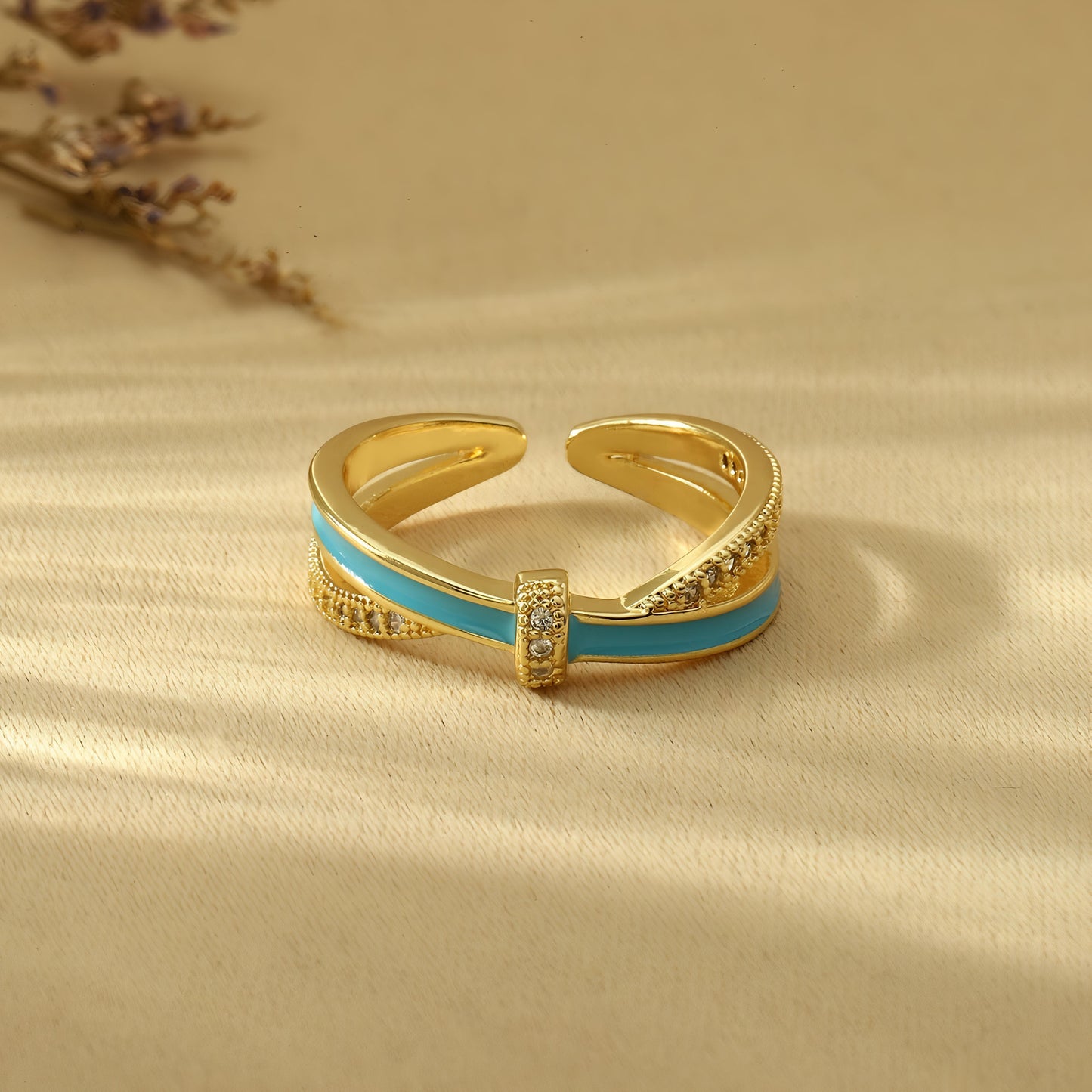 Midnight Knot Ring by GLEAMY