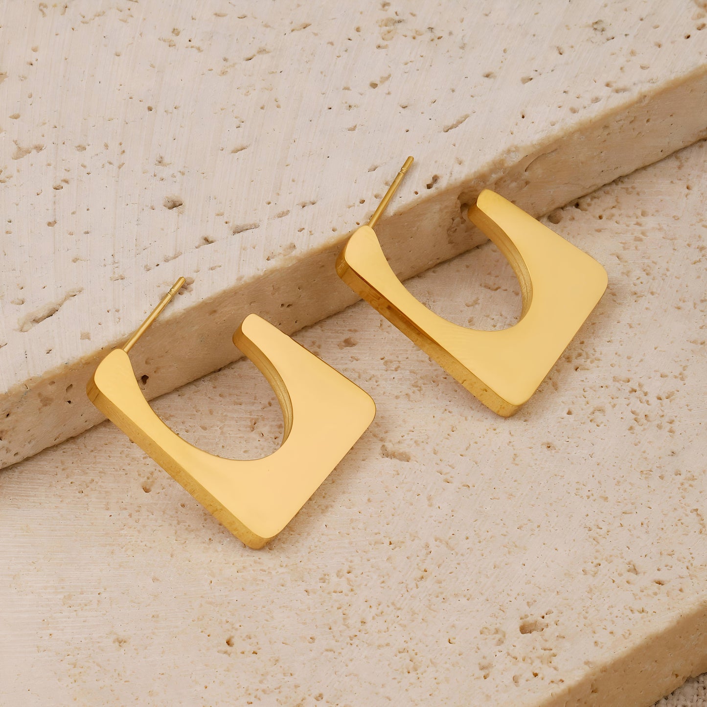 Billy Bold Gold Hoop Earring by GLEAMY