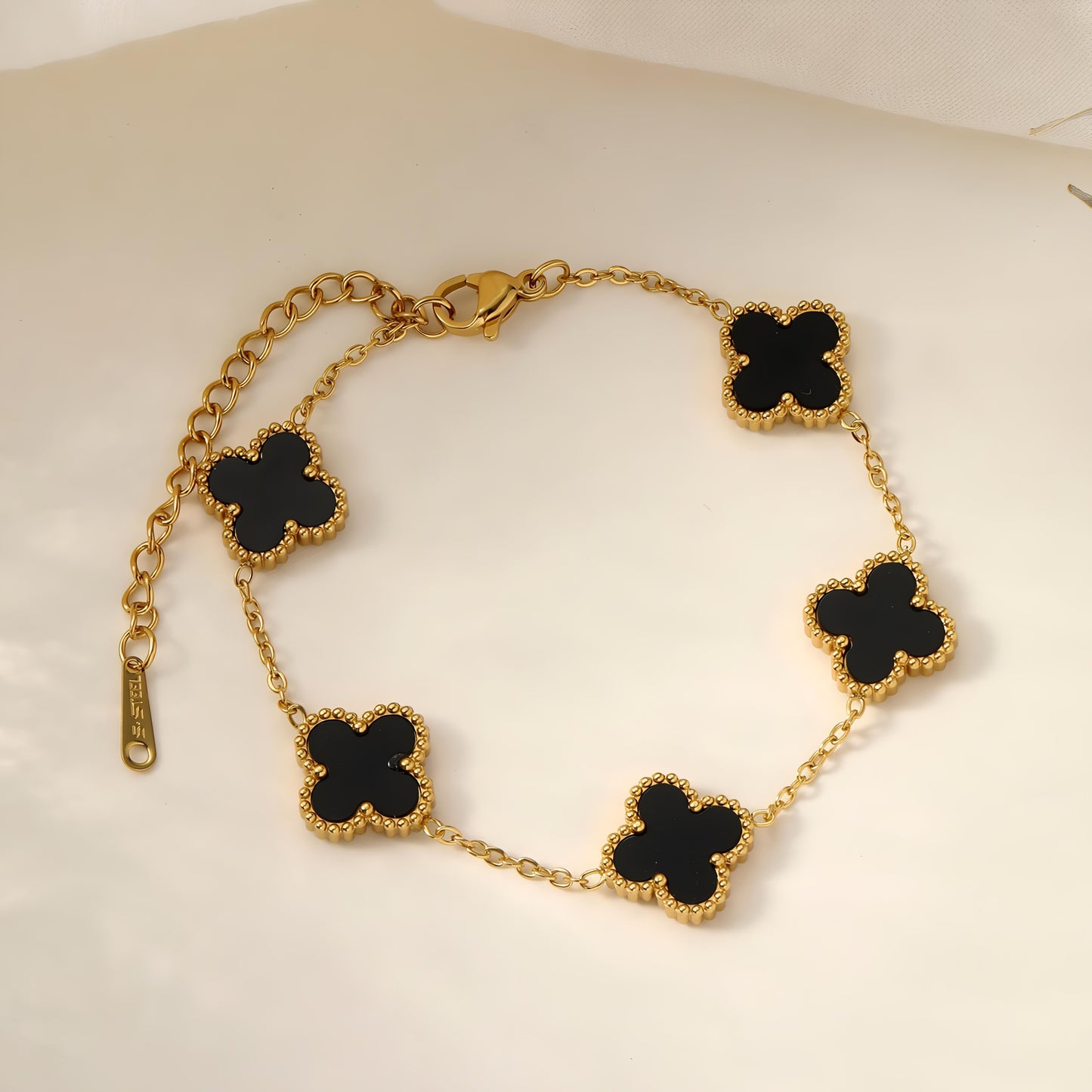 Moorish Black Bracelet by Gleamy