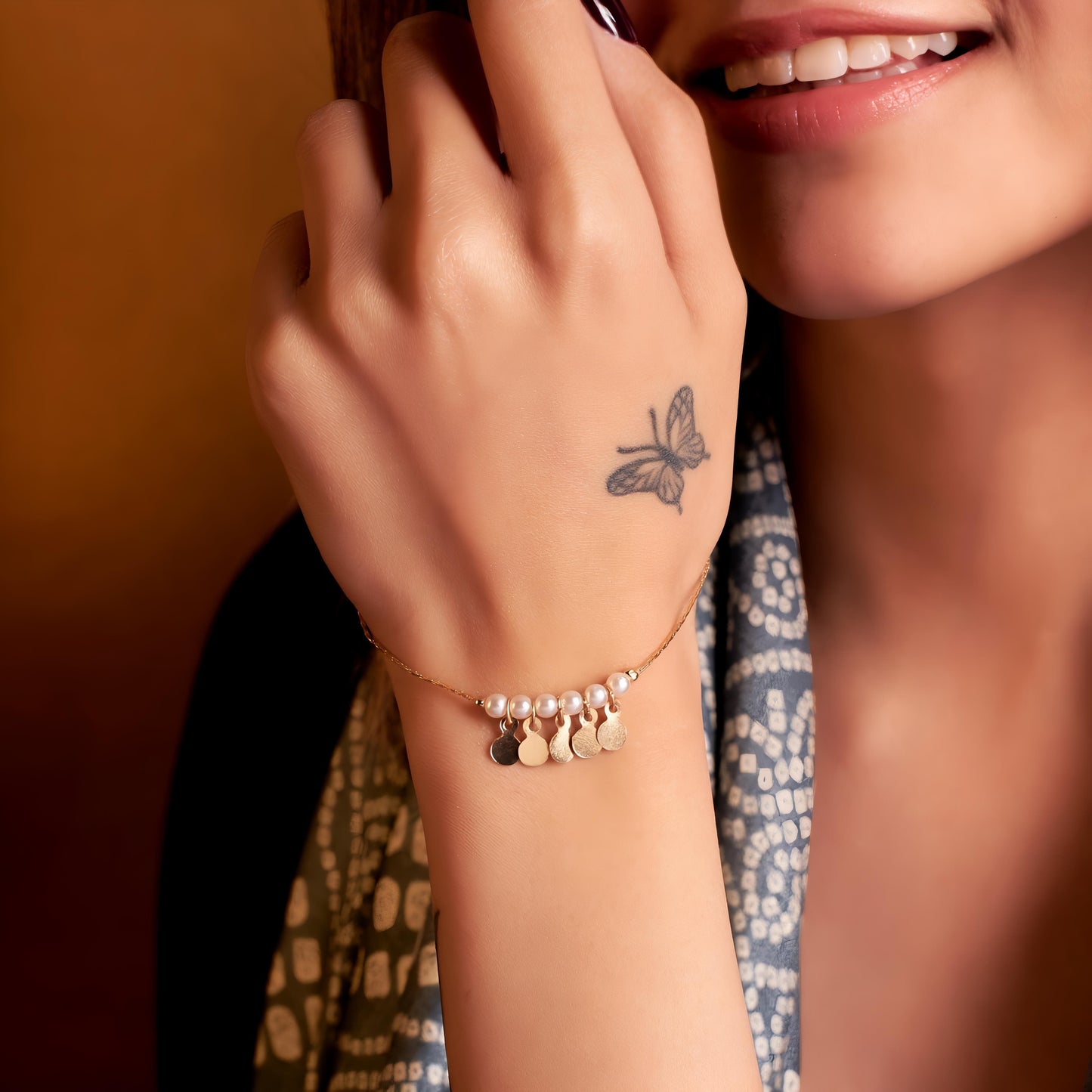 Gypsy Pearl Bracelet by GLEAMY