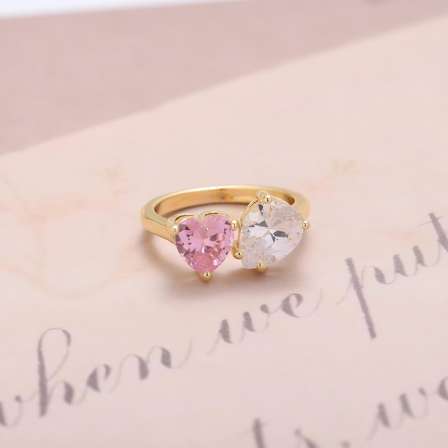 Mesmerize Toi-et-Moi Golden Ring by GLEAMY