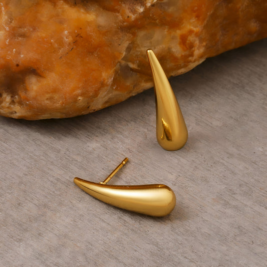 Munifi Gold Earring  by GLEAMY
