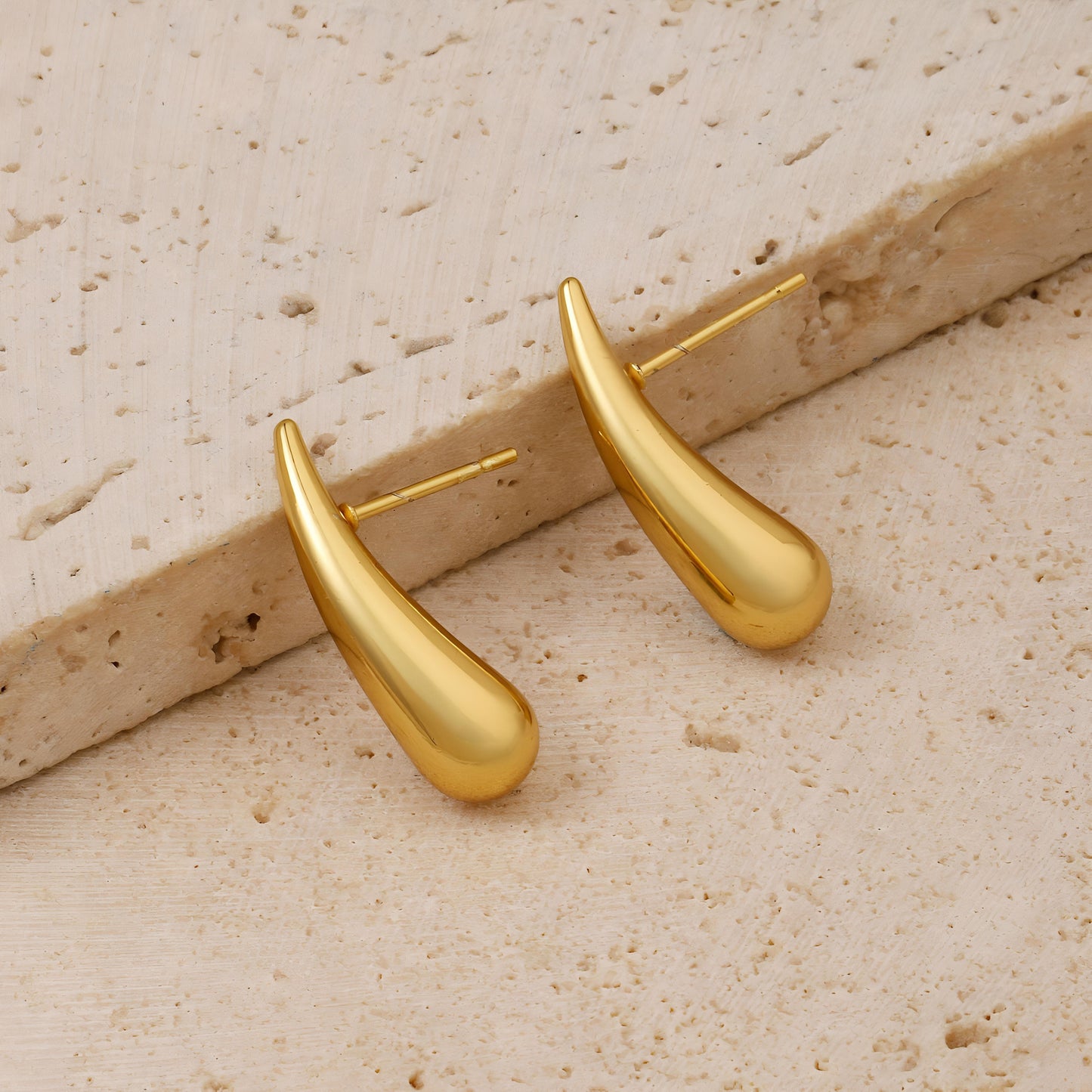Munifi Gold Earring  by GLEAMY